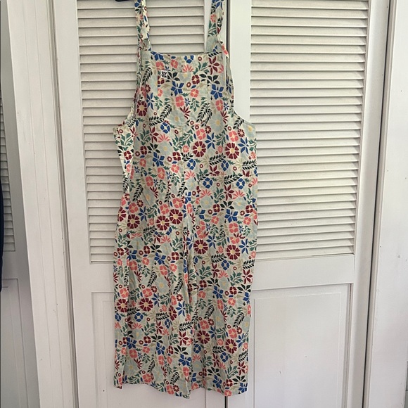 NWT Lucy & Yak Size 14 Jenny Dungarees Overalls in Saanvi Floral Print - Picture 2 of 7